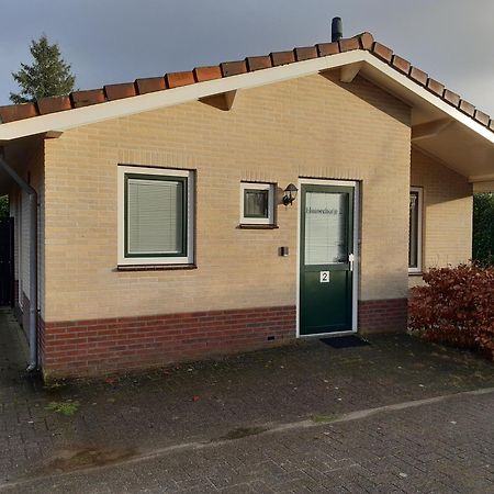 Huinerhofje 2 - Vrijstaand Met Grote Omheinde Tuin, Rust, Privacy En Nabij Bossen Villa Putten Dış mekan fotoğraf