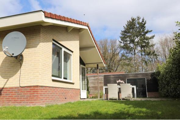 Huinerhofje 2 - Vrijstaand Met Grote Omheinde Tuin, Rust, Privacy En Nabij Bossen Villa Putten Dış mekan fotoğraf